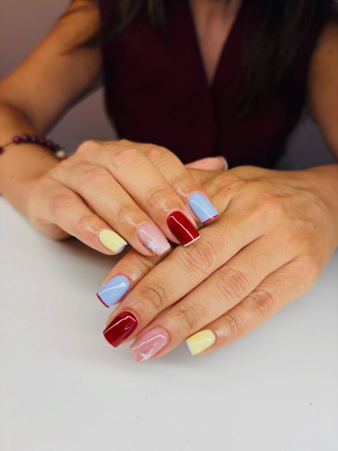 Goodbye to boredom 💙❤️💛🧡

Face Training Studio 
Linda a Velha 

#nails #unhas #color #nailartist